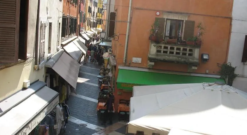 Palazzo Fregoso Apartment Garda
